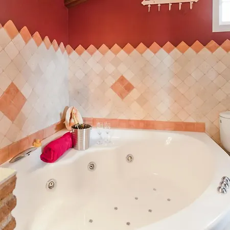 Estilo Mediterranea Con Piscina, Jardin, Bbq Y Jacuzzi - Bel Air Real Εστεπόνα