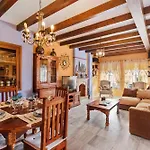 Estilo Mediterranea Con Piscina, Jardin, Bbq Y Jacuzzi - Bel Air Real