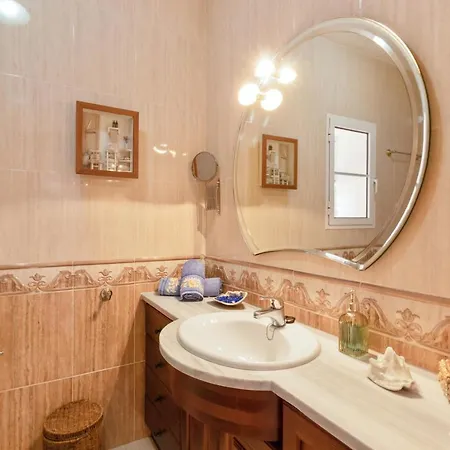 Estilo Mediterranea Con Piscina, Jardin, Bbq Y Jacuzzi - Bel Air Real Villa *