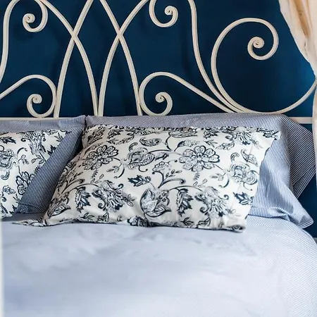 Estilo Mediterranea Con Piscina, Jardin, Bbq Y Jacuzzi - Bel Air Real Estepona