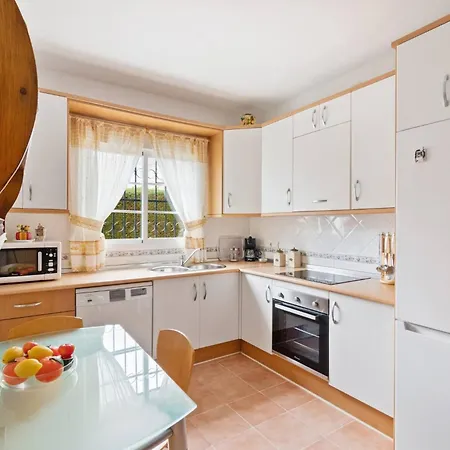 Estilo Mediterranea Con Piscina, Jardin, Bbq Y Jacuzzi - Bel Air Real *