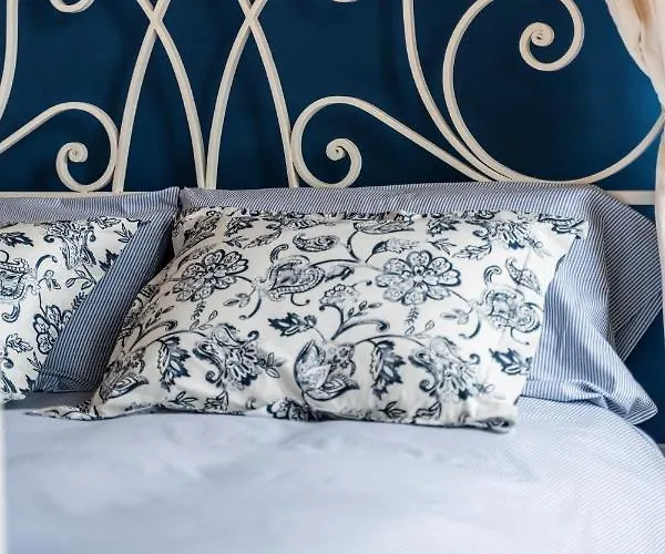 Estilo Mediterranea Con Piscina, Jardin, Bbq Y Jacuzzi - Bel Air Real Estepona