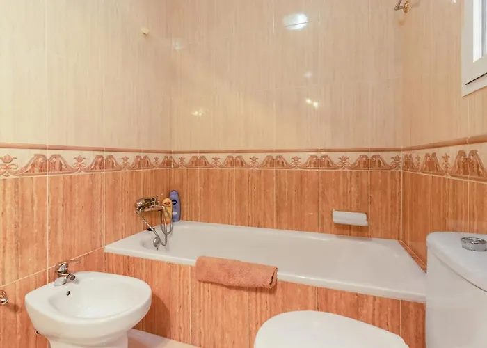 Estilo Mediterranea Con Piscina, Jardin, Bbq Y Jacuzzi - Bel Air Real Ferienhaus *