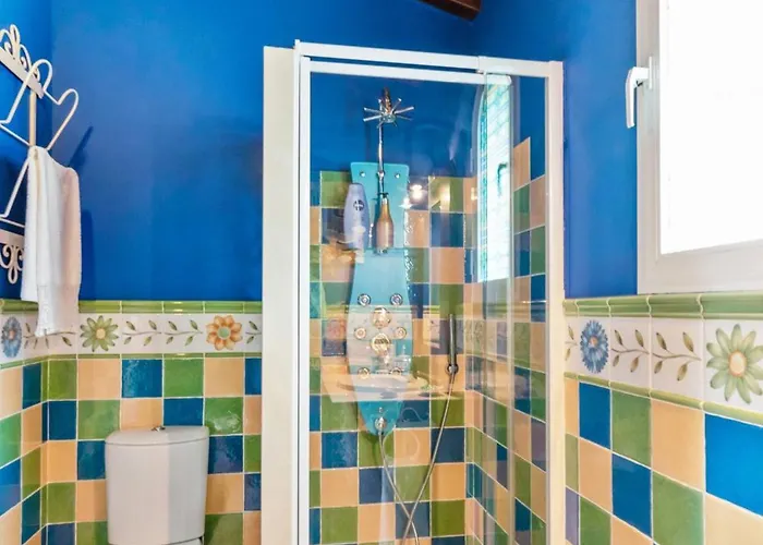 Estilo Mediterranea Con Piscina, Jardin, Bbq Y Jacuzzi - Bel Air Real * Estepona