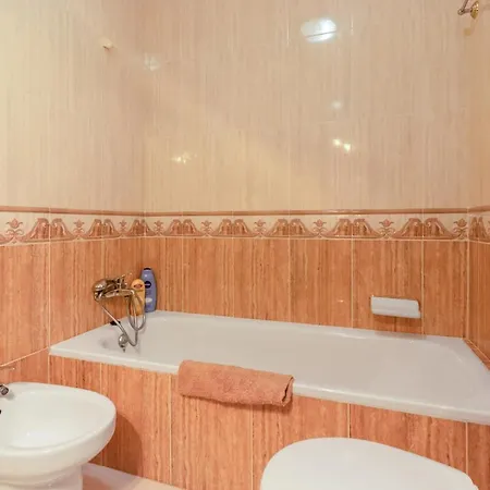 Estilo Mediterranea Con Piscina, Jardin, Bbq Y Jacuzzi - Bel Air Real וילה *